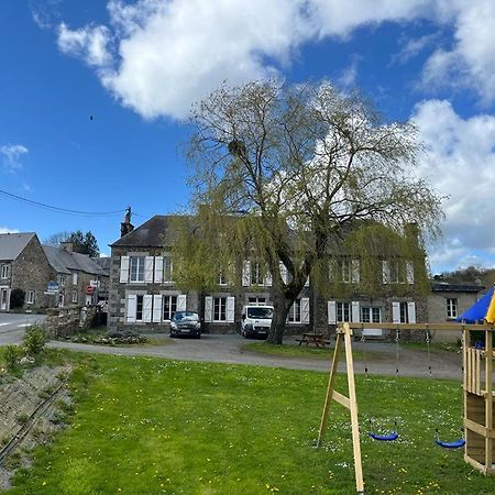 La Maison Des Amis En Normandie Pontfarcy Esterno foto
