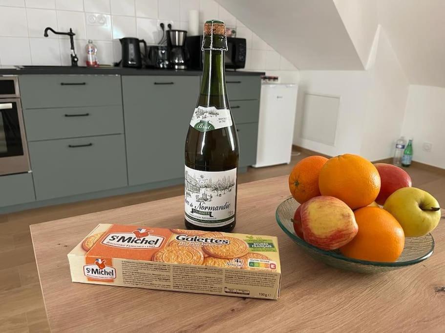 La Maison Des Amis En Normandie Pontfarcy Esterno foto