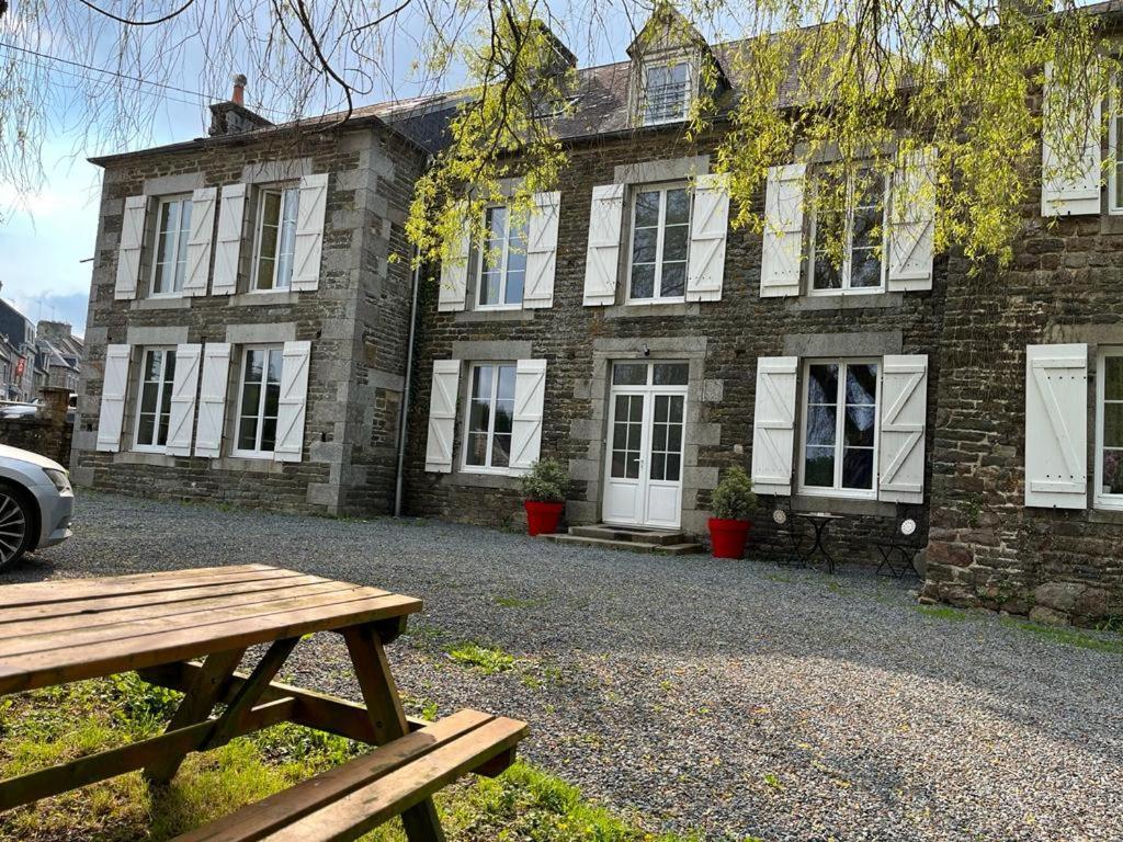 La Maison Des Amis En Normandie Pontfarcy Esterno foto