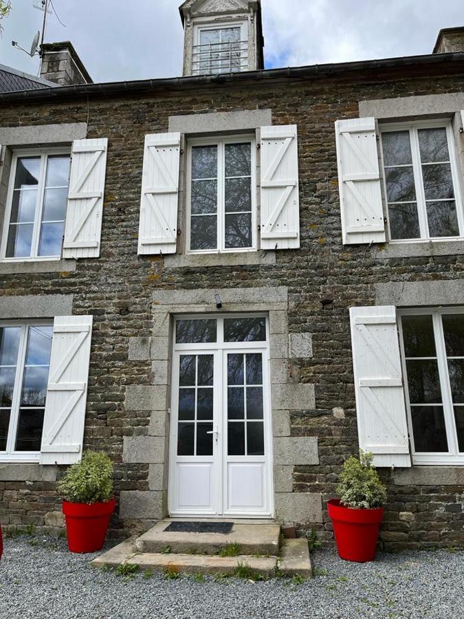 La Maison Des Amis En Normandie Pontfarcy Esterno foto