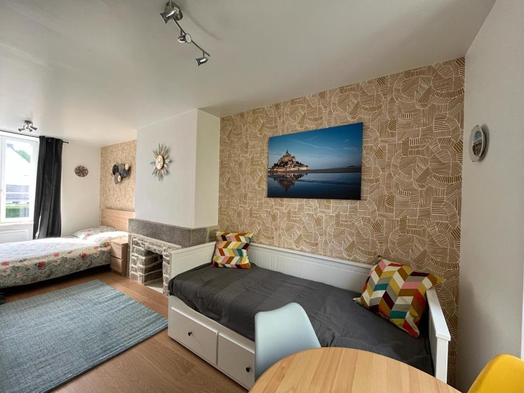 La Maison Des Amis En Normandie Pontfarcy Esterno foto